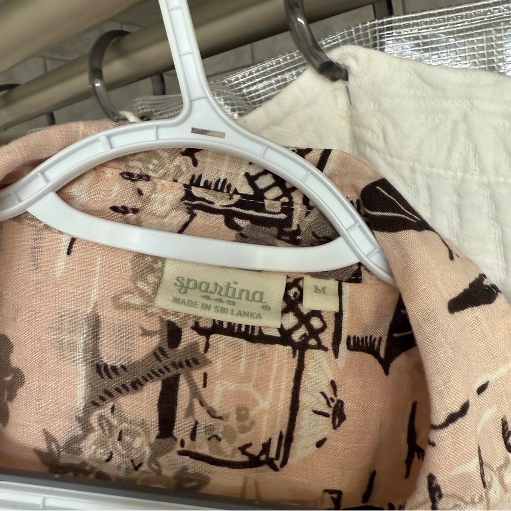 Spartina 449 linen shirt city market toile - Picture 5 of 6